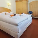 Seetelhotel Esplanade Mit Aurora 3*