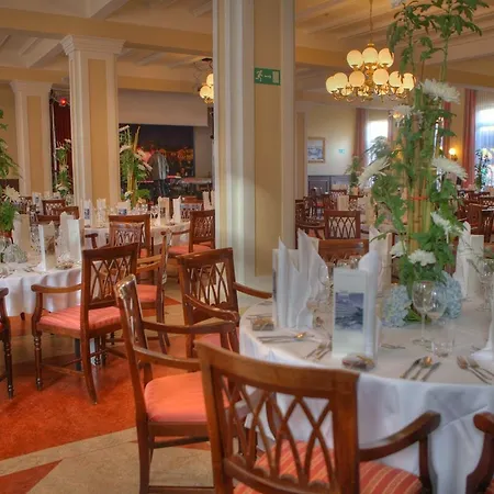 Seetelhotel Esplanade Mit Aurora Zwei Als Rueckzugsorte Mit Stil, Genuss Und Geschichte Hotel 3*