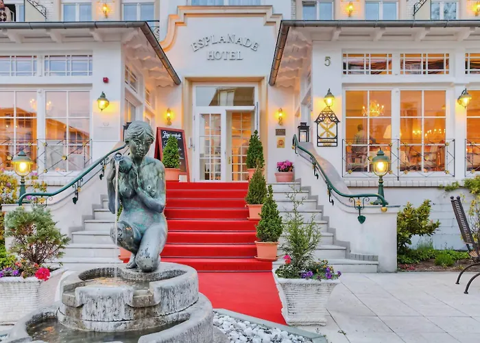 Seetelhotel Esplanade Mit Aurora 3*